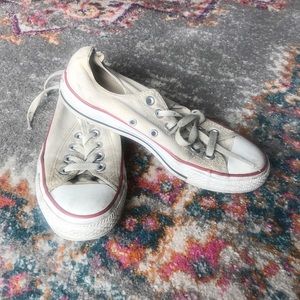 Cream Converse All Stars